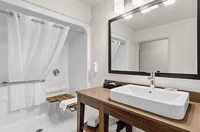 Country Inn & Suites by Radisson, Roanoke, VA