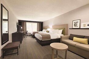 Country Inn & Suites by Radisson, Roanoke, VA