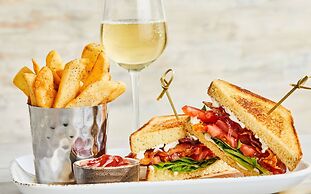 Courtyard by Marriott Chesapeake