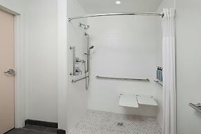 Courtyard by Marriott Chesapeake