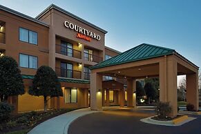 Courtyard by Marriott Chesapeake