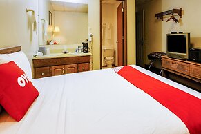 OYO Hotel Chapmanville Inn, WV - Hwy 119