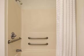 Country Inn & Suites by Radisson, Germantown, WI