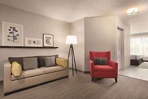 Country Inn & Suites by Radisson, Germantown, WI