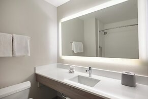 Holiday Inn Express Sheboygan-Kohler, an IHG Hotel