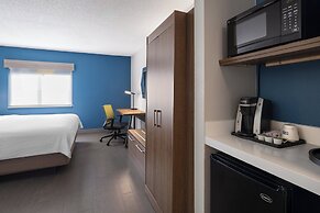 Holiday Inn Express Sheboygan-Kohler by IHG