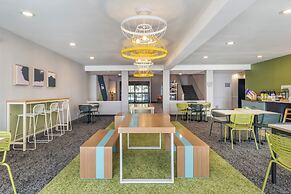 Spark by Hilton La Crosse Onalaska