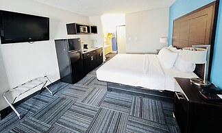 Baymont by Wyndham Marinette