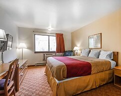 Rodeway Inn & Suites Madison East