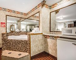 Rodeway Inn & Suites Madison East