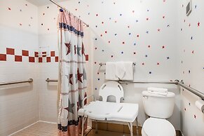 Rodeway Inn & Suites Madison East