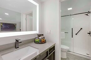 Hotel Blue 66, BW Signature Collection