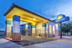 Days Inn by Wyndham Los Lunas