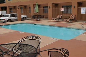 Ramada by Wyndham Santa Fe
