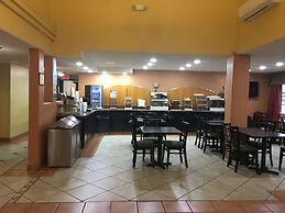 Ramada by Wyndham Santa Fe