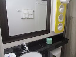 Motel 6 North Olmsted, OH - Cleveland