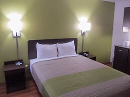 Motel 6 North Olmsted, OH - Cleveland