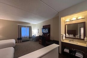 Wingate by Wyndham Pittsburgh/West Mifflin
