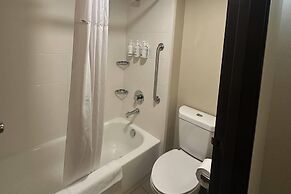 Wingate by Wyndham Pittsburgh/West Mifflin