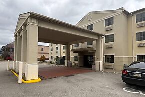 Wingate by Wyndham Pittsburgh/West Mifflin