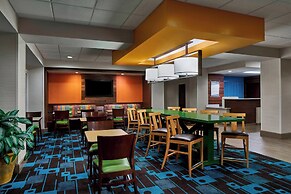 Fairfield Inn by Marriott Myrtle Beach Broadway at the Beach