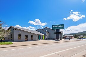 EverSpring Inn & Suites