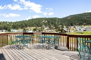 EverSpring Inn & Suites