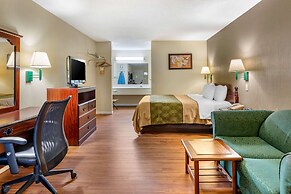 Econo Lodge Inn & Suites Southeast