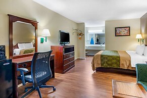 Econo Lodge Inn & Suites Southeast