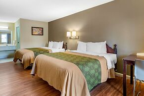 Econo Lodge Inn & Suites Southeast