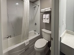 Motel 6 La Porte, TX