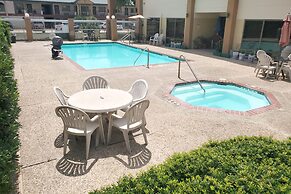 Coratel Inn & Suites by Jasper New Braunfels IH-35 EXT 189