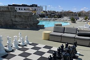 Days Inn by Wyndham Virginia Beach At The Beach