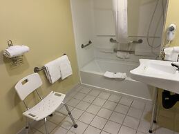 Days Inn by Wyndham Ocean Shores