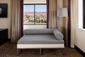 Harrah's Laughlin Beach Resort & Casino