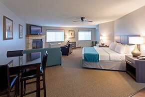 Paynesville Inn And Suites