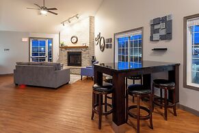 Paynesville Inn And Suites