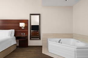 Wyndham Moline on John Deere Commons