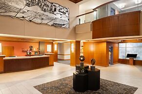 Wyndham Moline on John Deere Commons