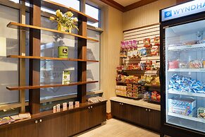 Wyndham Moline on John Deere Commons