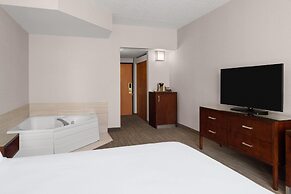 Wyndham Moline on John Deere Commons