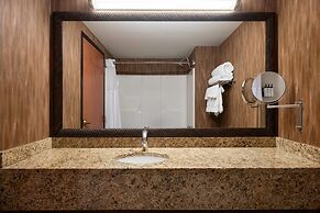 Wyndham Moline on John Deere Commons