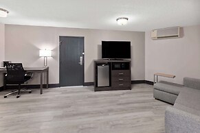 La Quinta Inn & Suites by Wyndham Goodlettsville - Nashville