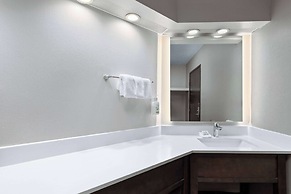 La Quinta Inn & Suites by Wyndham Goodlettsville - Nashville