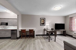 La Quinta Inn & Suites by Wyndham Goodlettsville - Nashville