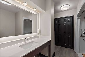 La Quinta Inn & Suites by Wyndham Goodlettsville - Nashville