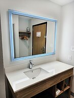 La Quinta Inn & Suites by Wyndham Nashville Franklin