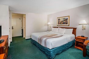 La Quinta Inn & Suites by Wyndham Nashville Franklin