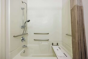 Motel 6 Canby, OR
