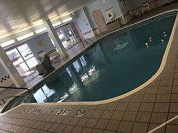 Baymont by Wyndham Coon Rapids